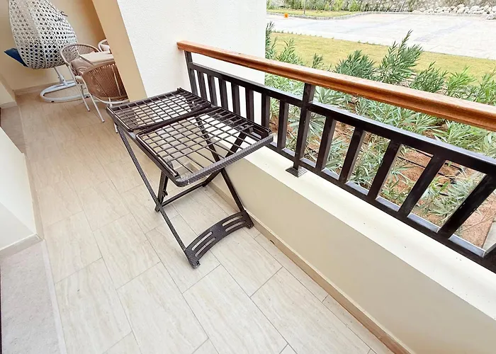 شقه فندقية متكامله 1 غرفه غايه فى الروعه والهدوء Apartment *