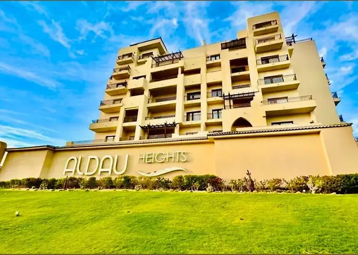 شقه فندقية متكامله 1 غرفه غايه فى الروعه والهدوء Apartment *